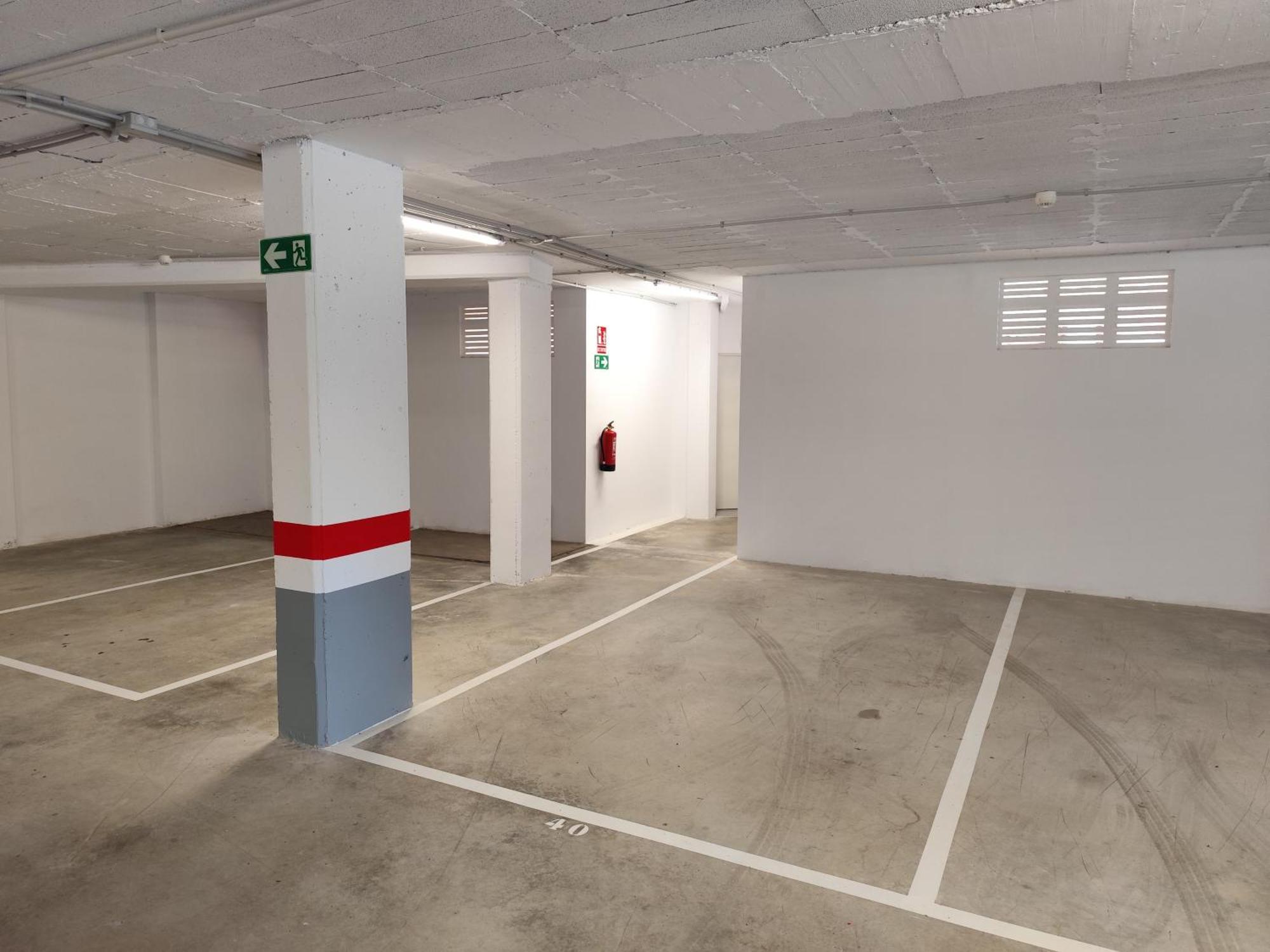 Home In Castro Con Parking Castro Urdiales Eksteriør billede